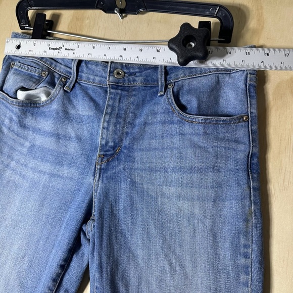 Levi’s Demi Curve Classic Bootcut Jeans Size 10/30 - Picture 3 of 9